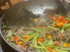 -吃饭皇帝大土家民族菜(正大广场店)