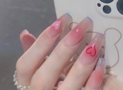 -悦指间美甲美睫