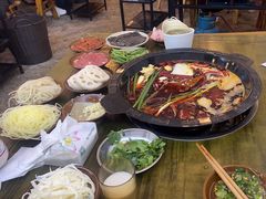 -黄潇洒老火锅(九眼桥宏济巷店)