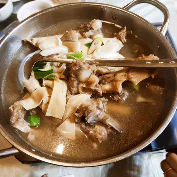 络腮胡掏羊锅(仓前羊锅村店)