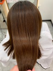 -V8潮牌·接发烫染连锁