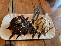 -玛格萝妮(汇智国际商业中心店)