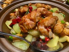 -江上荟·创意中国菜(绿地缤纷城店)