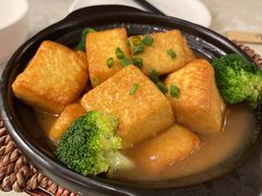 自制鲍汁豆腐煲-李记潮汕砂锅粥(营福路店)