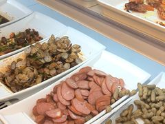 -哈尔滨小酒馆·鲜肉现穿自助烧烤(康新花园店)