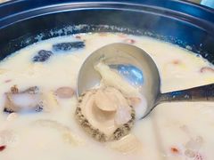 招牌佛跳墙-喜上喜鸡煲翅(吉大店)