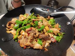 -聚鑫朋酸菜肥肠(文艺路口店)