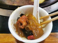 -山妹子铁锅炖