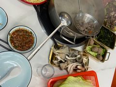 -刘少华贵州小黄牛·鲜牛肉火锅(总店)