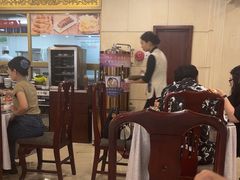 -汗腾格里·风味餐厅(新疆驻京办店)