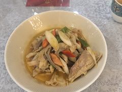 -汗腾格里·风味餐厅(新疆驻京办店)