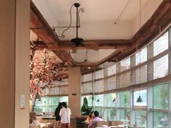 大堂-蜜桃餐厅·伴山(湖滨商业街店)