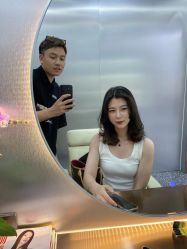 -Tloml salon