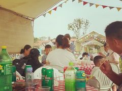 -梁子湖东篱老屋生态庄园