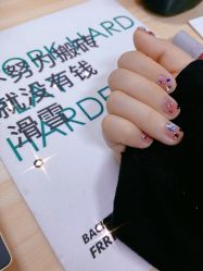 -Pink You美甲洗眉纹绣定制中心