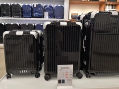 -Rimowa(玛丽恩广场店)