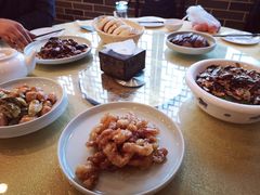-三义和酒楼(广渠门店)