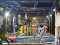 -泉城欧乐堡戏水湾艺术养生温泉