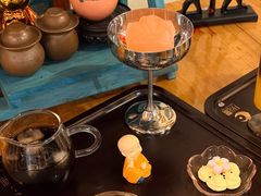 -月亮眼花园餐厅书吧酒吧