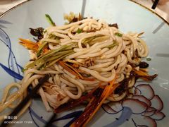 七彩凉米线-云采云南菜(中山北路店)