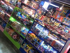 -第5大道精品休闲购物广场