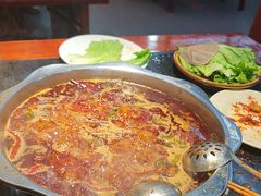 -重庆楊門机场老火锅(20年老店两路总店)