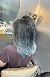 -Tloml salon