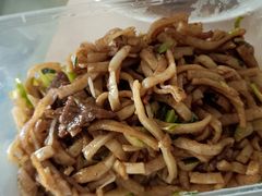 干炒牛河-鑫佳泰潮汕餐厅(莲塘店)