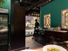 -佬麻雀·剁椒鱼头(京基KK One店)