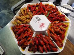 -龙巢盱眙龙虾·牛蛙·烧烤宵夜(八卦岭店)