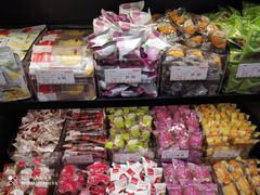 零售区-良品铺子(五角场万达店)