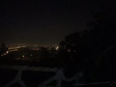 -鬼笑石后山停车场