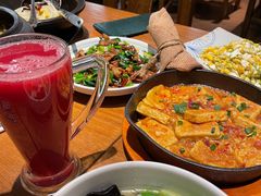 -云海肴·汽锅鸡·云南菜(天山百盛优客店)