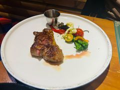 -米德维奇俄式西餐厅(西六道街店)