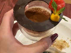 -昆明春城湖畔度假村