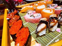 -四海一家自助餐(益田假日广场店)