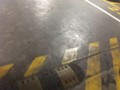 -宜家家居（上海徐汇商场店）-停车场