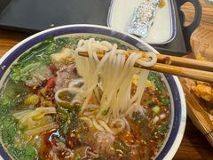 -云阿蛮云南生烫牛肉米线(奉贤路店)