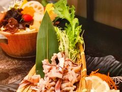 -湊湊火锅·茶憩(打浦桥日月光店)