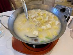 -万龙洲海鲜(大兴绿地缤纷城店)