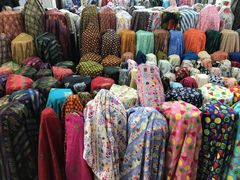 -瓦洛洛传统市场