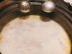 -大匠工房古船木艺术餐厅·猪肚鸡专门店(长白仙岛店)