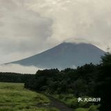 目前处于休眠状态，但地质学家仍然把它列入活火山之类