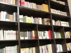 -良友书坊(安徽路店)