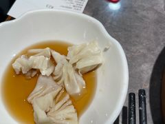 -莱莱小笼·乔艾