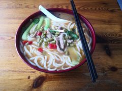 -牛八宝桂林米粉(八里庄店)