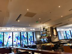 -港丽餐厅(高德置地店)