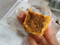 咸蛋黄肉松饼-纯坊佳哥手作(江汉路店)