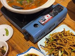 -霄汉牛三鲜湖北砂锅菜(万松园2店)