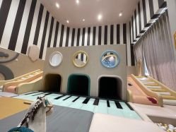 -奈尔宝家庭中心·亲子餐厅(鄞州万达店)